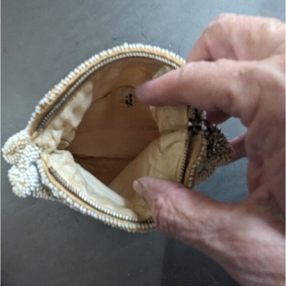 Beaded round handbag 1920's to 1930's Star burst cream - Picture 6 of 8